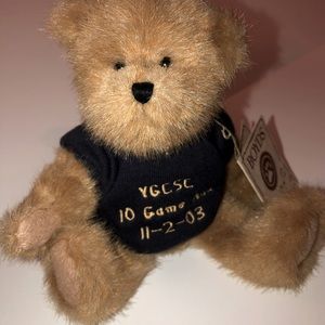 Boyd’s Bear - 8 inch - collectible